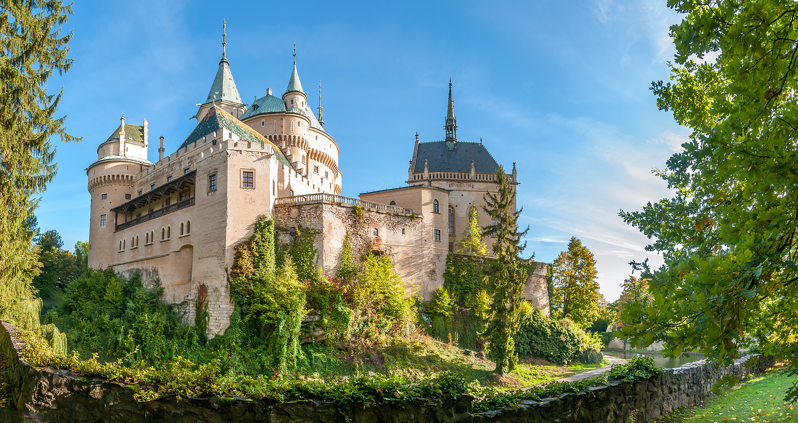 Castles & Ruins of Slovakia