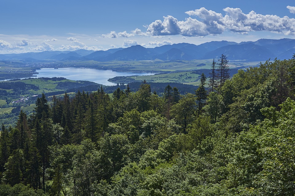 Cycle route: Around Liptovská Mara